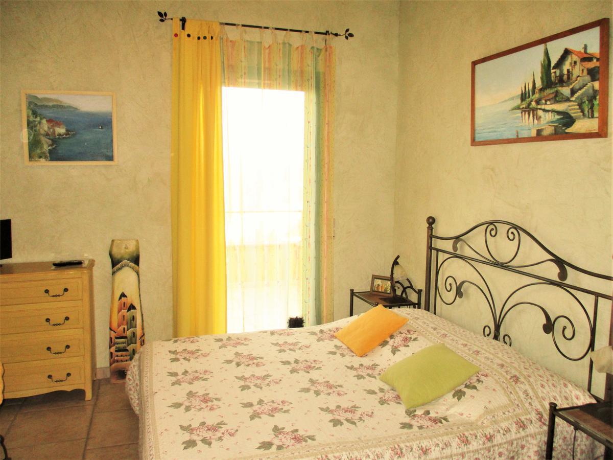 Bed and Breakfast Les Mimosas à Menton Extérieur photo